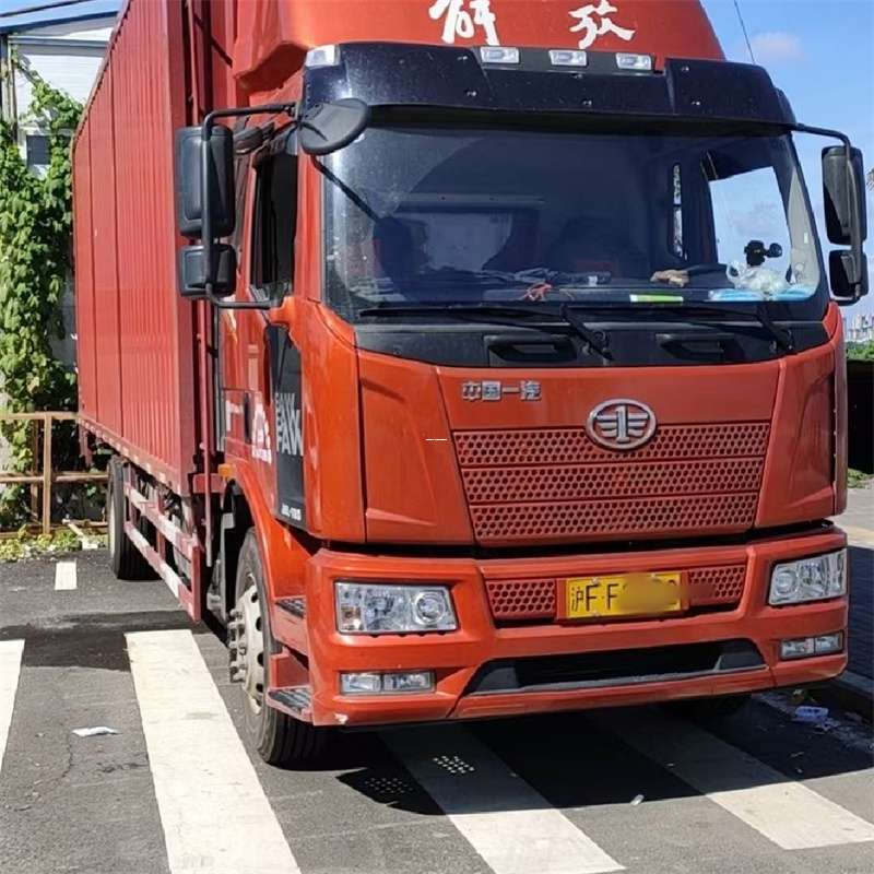 西和县罗平县进仓物流：专线直达的多元货运之旅